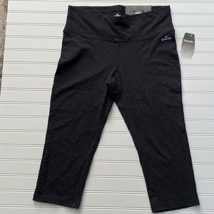 Crap leggings with new tags